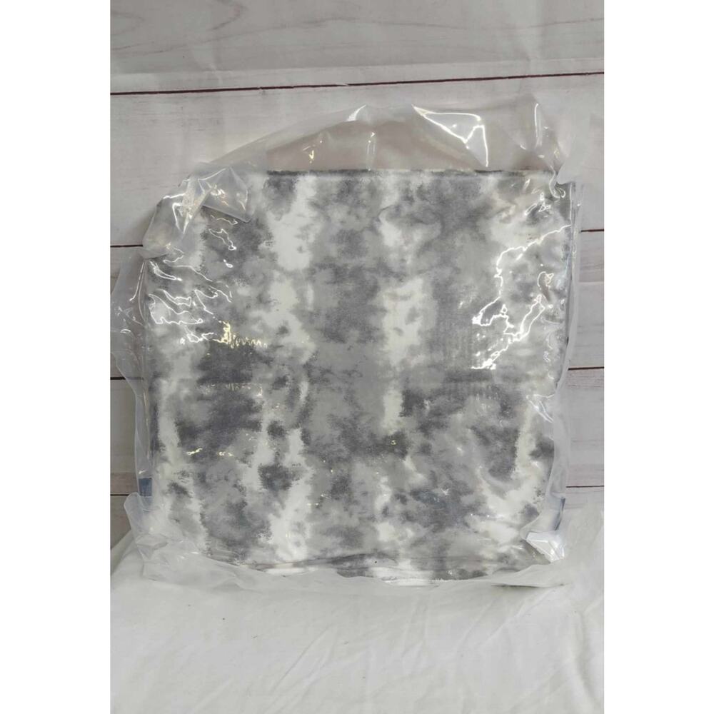 GREY H226501 Dennis Basso Set of 2 18" x 18" Tie-Dye Lite Faux Fur Pillow